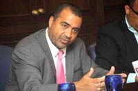 Bộ Y tế Jamaica (JIS) thực hiện các biện pháp kiềm chế sốt rét