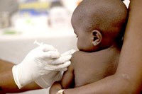 Vắc-xin sốt rét mới hiệu quả trong thử nghiệm lâm sàng