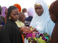 WHO và các đối tác cung cấp vaccine khống chế dịch viêm màng não typ C ở Nigeria