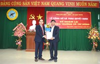 Lễ công bố Quyết định bổ nhiệm lại Phó Viện trưởng phụ trách kinh tế