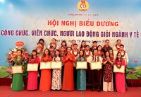 Hội nghị biểu dương công chức, viên chức, người lao động giỏi ngành Y tế năm 2019