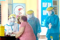 Nhìn lại cuộc chiến chống đại dịch COVID-19 của Việt Nam hơn 1 năm qua: điểm sáng trong cuộc chiến chống dịch bệnh Covid-19 và 3 lần vượt bão thành công