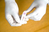 Kỹ thuật mới có thể phát hiện nhanh biến đổi gen bên trong ký sinh trùng sốt rét tại thực địa