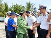 Hành trình thiêng liêng hướng về biển đảo của Đoàn công tác số 14 nhân kỷ niệm 49 năm ngày Giải phóng miền Nam thống nhất đất nước (30/4/1975 – 30/4/2024)